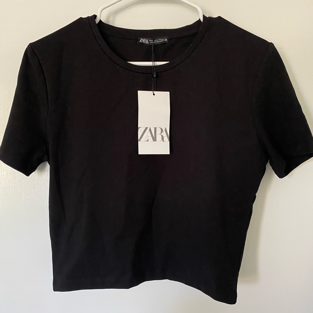 ZARA black tee NEW with tags, cropped fit, size L